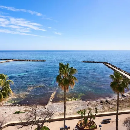 דירה Torre Bona - Seafront, 10 Meters From The Beach! סון סרוורה